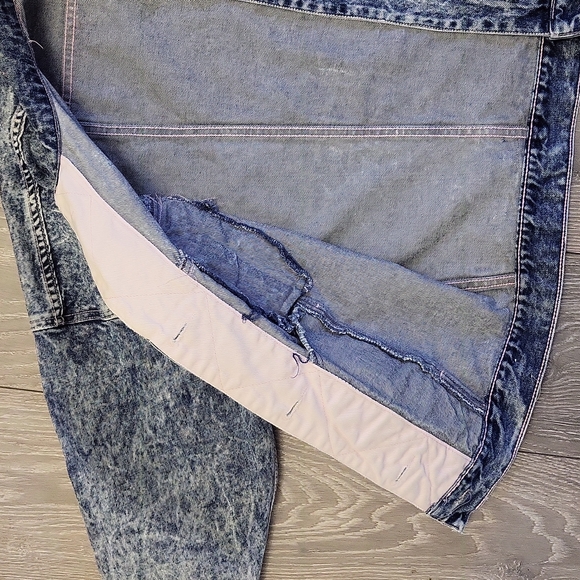 MARIPOSA Vintage Acid-Barbie Denim Jean Jacket with Pink Stitching - Picture 7 of 9